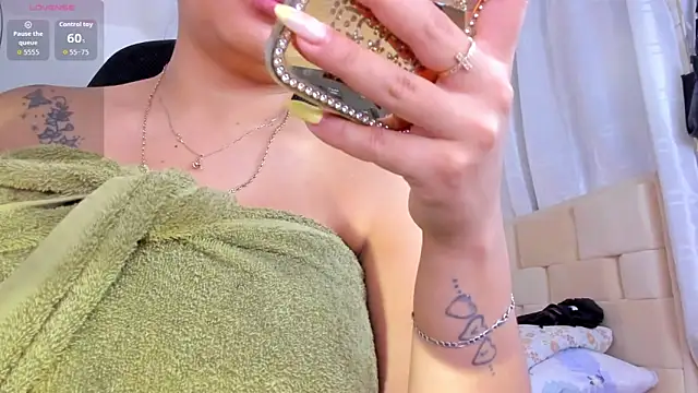 sweetfabianaxl online show from 25, 5, 2026