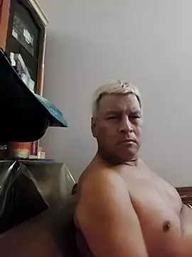 Snapshot of gayphotograper chatting on 8, 9, 2025 gayphotograper online show from 8, 9, 2025