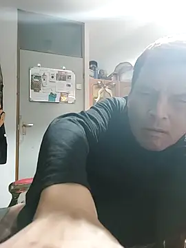 Snapshot of gayphotograper chatting on 12, 1, 2026 gayphotograper online show from 12, 1, 2026