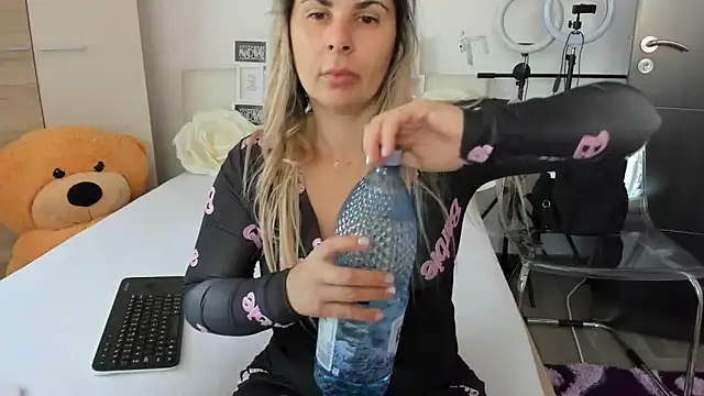 sweetemy4u online show from 30, 9, 2025