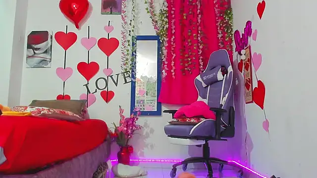 samantha  smile online show from 7, 10, 2025