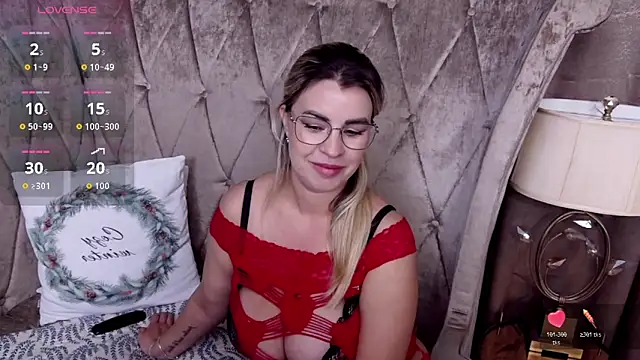 BustyGizelle online show from 10, 6, 2026