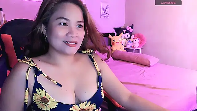 Snapshot of yenyen_ chatting on 26, 4, 2026 yenyen online show from 26, 4, 2026
