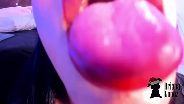 Snapshot of Ariana_lopezz chatting on 9, 1, 2025 Ariana lopezz online show from 9, 1, 2025