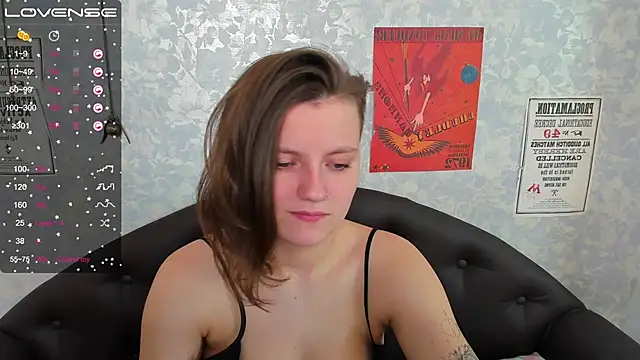 Snapshot of MelindaTin chatting on 17, 3, 2025 MelindaTin online show from 17, 3, 2025