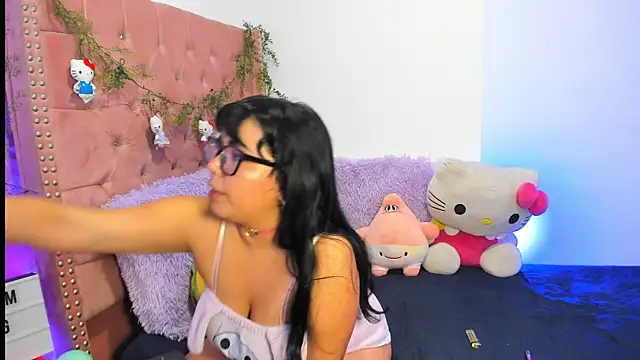 LillyCandy online show from 6, 6, 2026