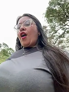 Ixchel Anaid online show from 31, 10, 2025