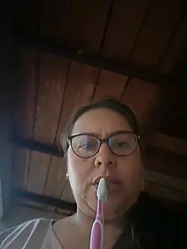 Ixchel Anaid online show from 8, 6, 2026