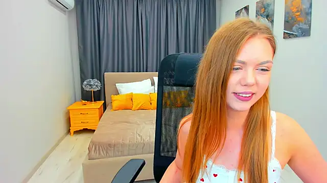 Strawberrye online show from 7, 3, 2025