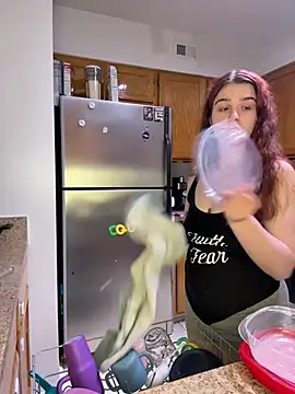 joeystaciee online show from 19, 5, 2026