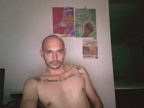 Snapshot of universitario-col chatting on 6, 12, 2024 universitario-col online show from 6, 12, 2024