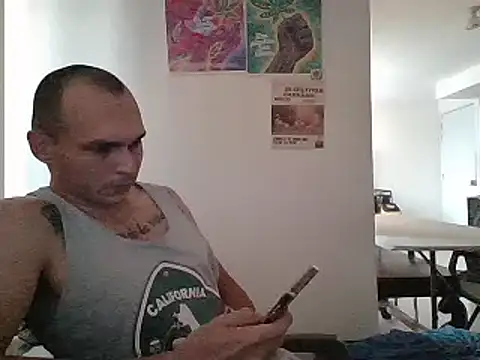 Snapshot of universitario-col chatting on 12, 1, 2025 universitario-col online show from 12, 1, 2025