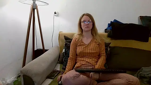 little-leni online show from 13, 1, 2026