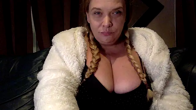 bbw frankie online show from 24, 9, 2025