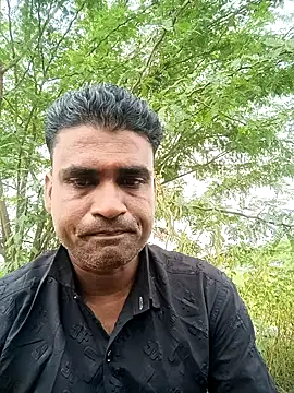 Snapshot of Javedmax chatting on 24, 10, 2025 Javedmax online show from 24, 10, 2025