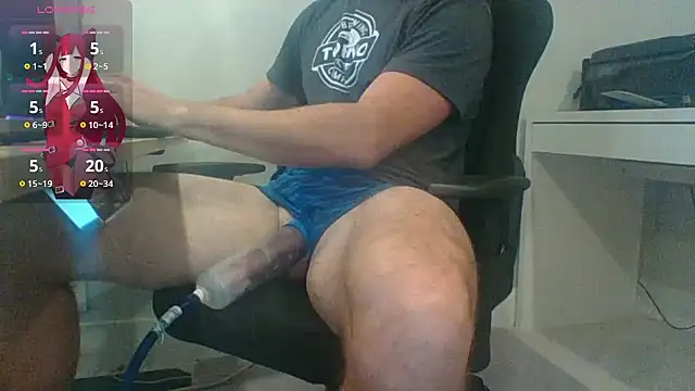 Snapshot of Bloopers66 chatting on 28, 10, 2025 Bloopers66 online show from 28, 10, 2025