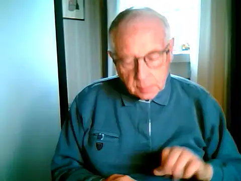 Snapshot of johnjohn622662 chatting on 26, 9, 2025 johnjohn622662 online show from 26, 9, 2025