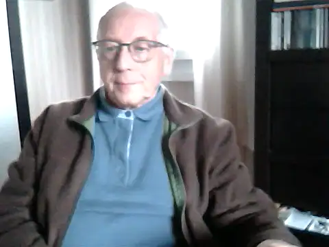 Snapshot of johnjohn622662 chatting on 5, 10, 2025 johnjohn622662 online show from 5, 10, 2025