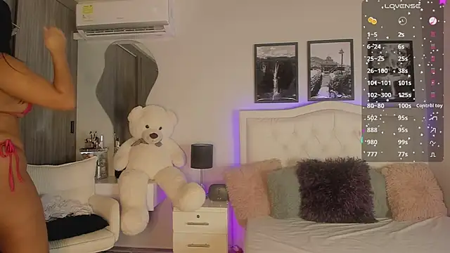 Rubyross21 online show from 14, 2, 2025