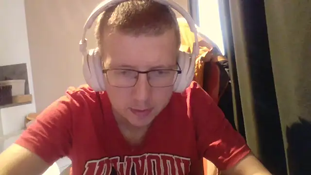 David250692 online show from 13, 3, 2026