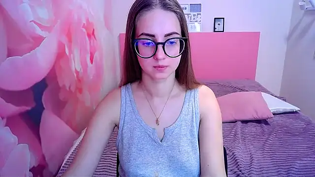 AliceAdams online show from 13, 1, 2025