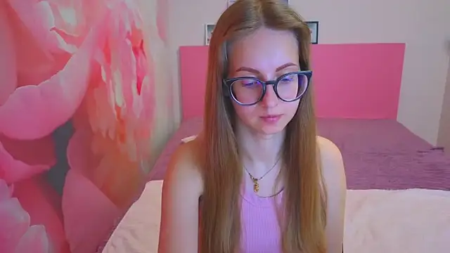 AliceAdams online show from 13, 5, 2026