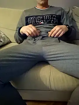 Snapshot of praqun2021 chatting on 30, 3, 2026 praqun2021 online show from 30, 3, 2026