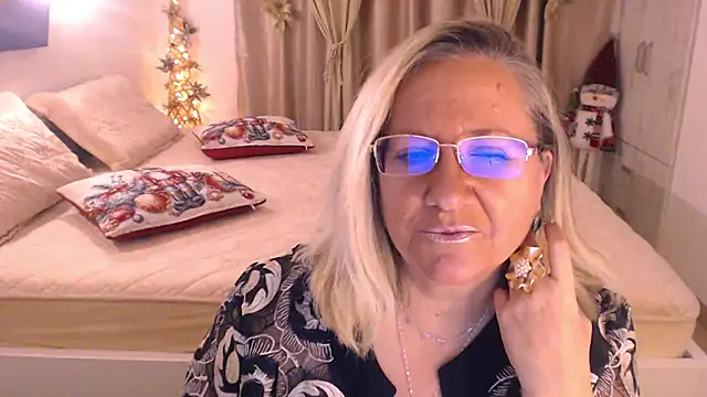 Snapshot of Raisshy chatting on 21, 12, 2024 Raisshy online show from 21, 12, 2024