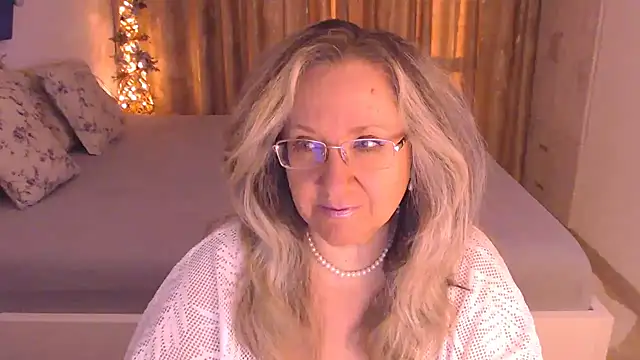 Snapshot of Raisshy chatting on 10, 1, 2026 Raisshy online show from 10, 1, 2026