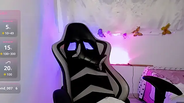 ninatiny online show from 18, 11, 2025