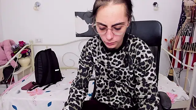 jessystarr online show from 10, 2, 2025