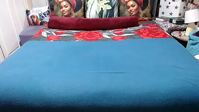BUSTYDEE online show from 13, 5, 2026