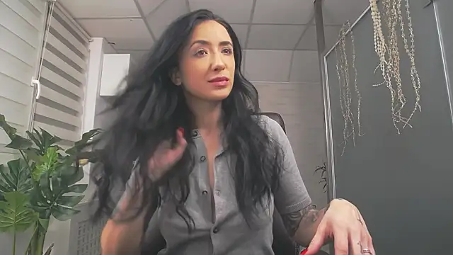 GlamKate online show from 15, 12, 2025