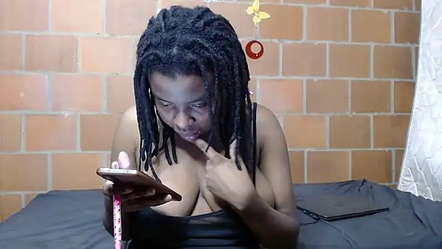 Snapshot of Magaharper10 chatting on 8, 3, 2026 Magaharper10 online show from 8, 3, 2026