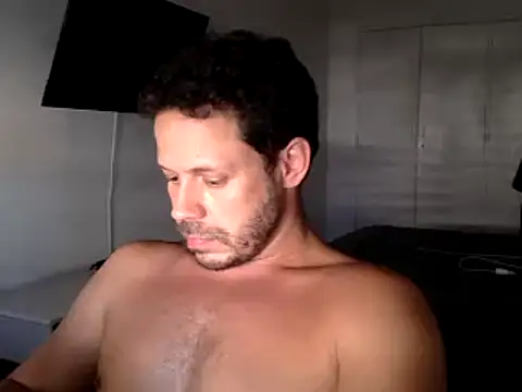 Snapshot of FelipeRiver chatting on 11, 2, 2025 FelipeRiver online show from 11, 2, 2025