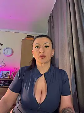 Hotangel75 online show from 29, 4, 2026