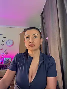 Hotangel75 online show from 6, 5, 2026