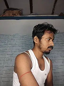 Snapshot of sujanmanda chatting on 11, 11, 2025 sujanmanda online show from 11, 11, 2025