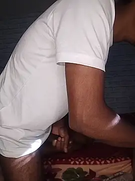 Snapshot of sujanmanda chatting on 17, 12, 2025 sujanmanda online show from 17, 12, 2025