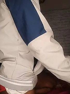 Snapshot of sujanmanda chatting on 18, 12, 2025 sujanmanda online show from 18, 12, 2025