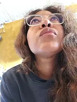 mila38 online show from 20, 12, 2025