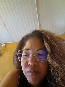 mila38 online show from 4, 5, 2026