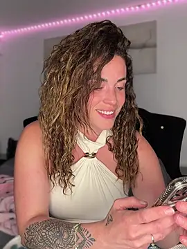 Clara-xoxo online show from 21, 3, 2026