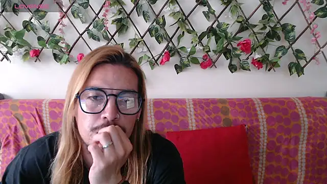 Jack Emily1 online show from 22, 5, 2026