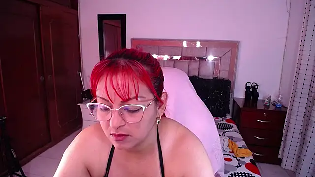 Snapshot of salomecastro_ chatting on 25, 1, 2025 salomecastro  online show from 25, 1, 2025