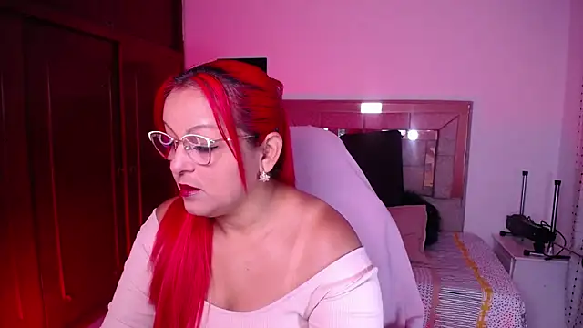 Snapshot of salomecastro_ chatting on 2, 5, 2026 salomecastro online show from 2, 5, 2026