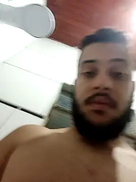 Snapshot of AzureKnee chatting on 8, 3, 2026 AzureKnee online show from 8, 3, 2026