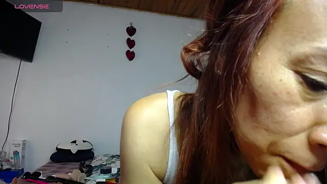 Snapshot of cristin_doll_ chatting on 20, 2, 2025 cristin doll  online show from 20, 2, 2025
