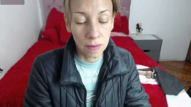 Snapshot of cristin_doll_ chatting on 20, 10, 2025 cristin doll  online show from 20, 10, 2025