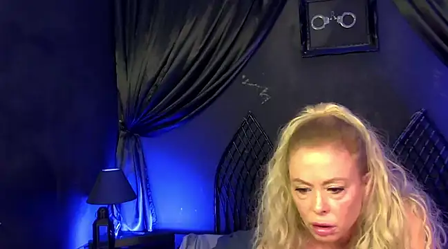 Snapshot of skyetbabestation chatting on 2, 2, 2025 skyetbabestation online show from 2, 2, 2025
